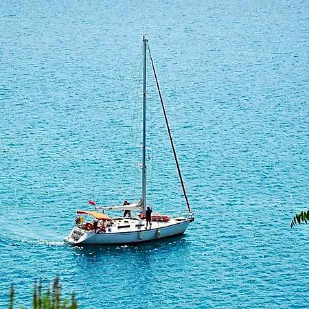Luxury 2 Bedroom Dyo Vromolimnos